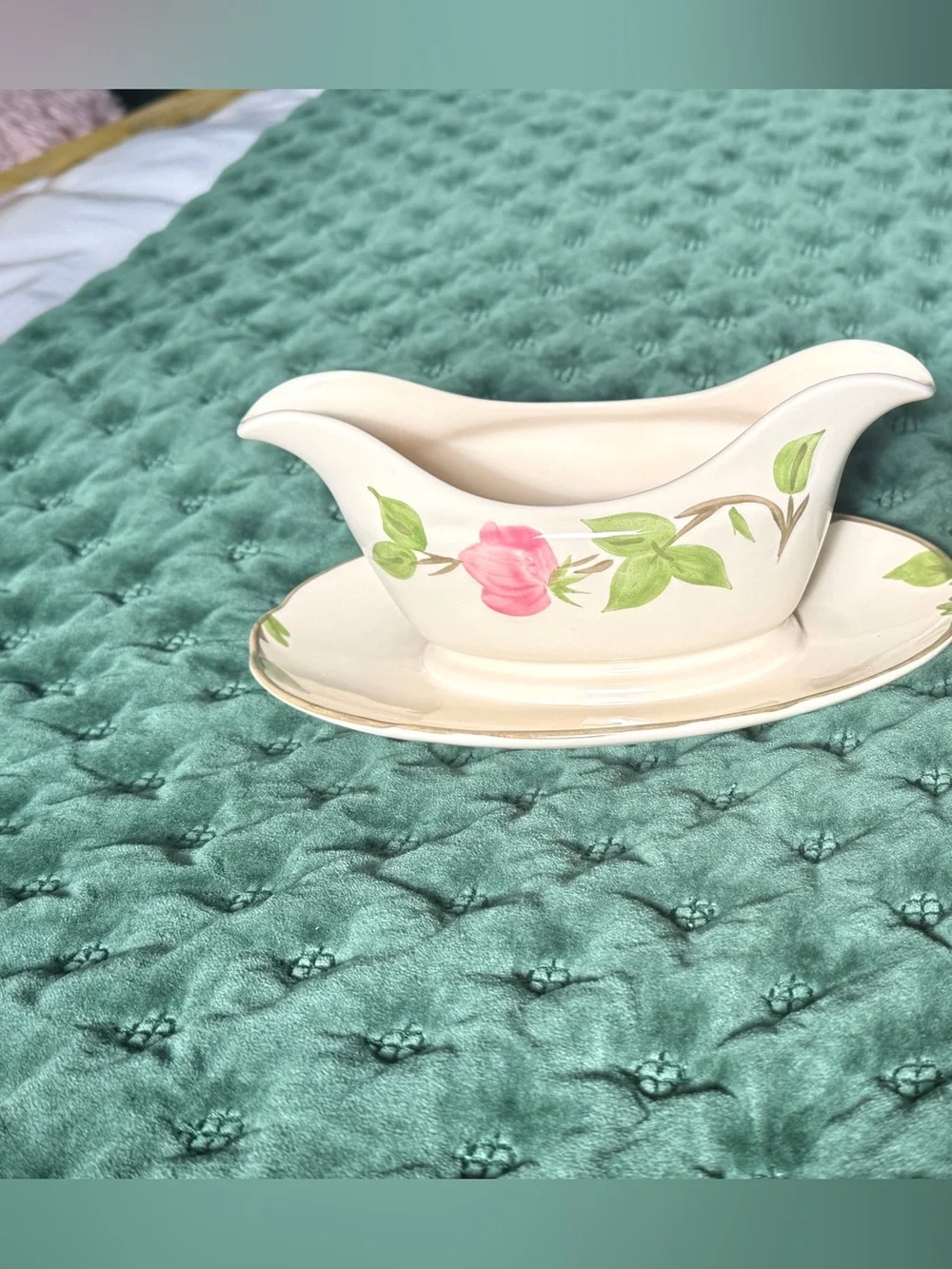 Desert Rose Franciscan Gravy Boat with attached platter